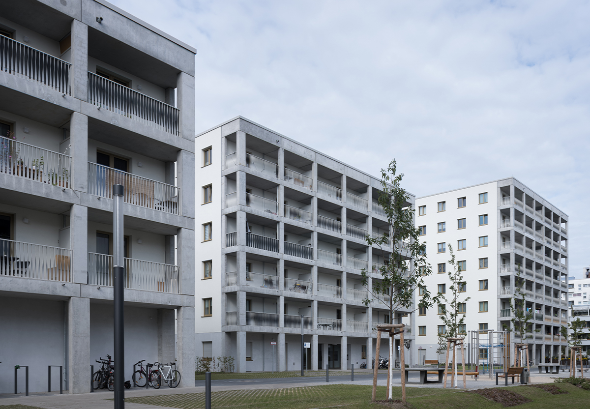 1_FEU_Feuchtwangerweg_Theodor-Loos-Weg_Aussenansicht