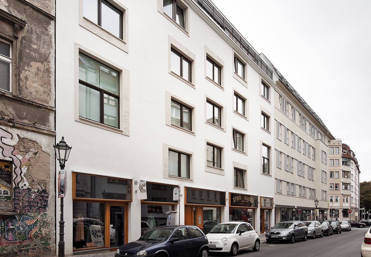1_LIN_Linienstraße_Wohnhaus_Apartment_Straßenseite